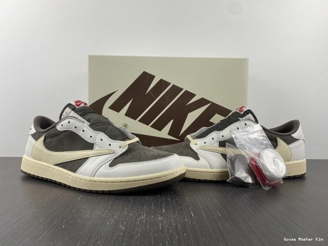 Low Air 1 Scott Jordan Travis DM7866-162 Jordan Air x Retro 0809